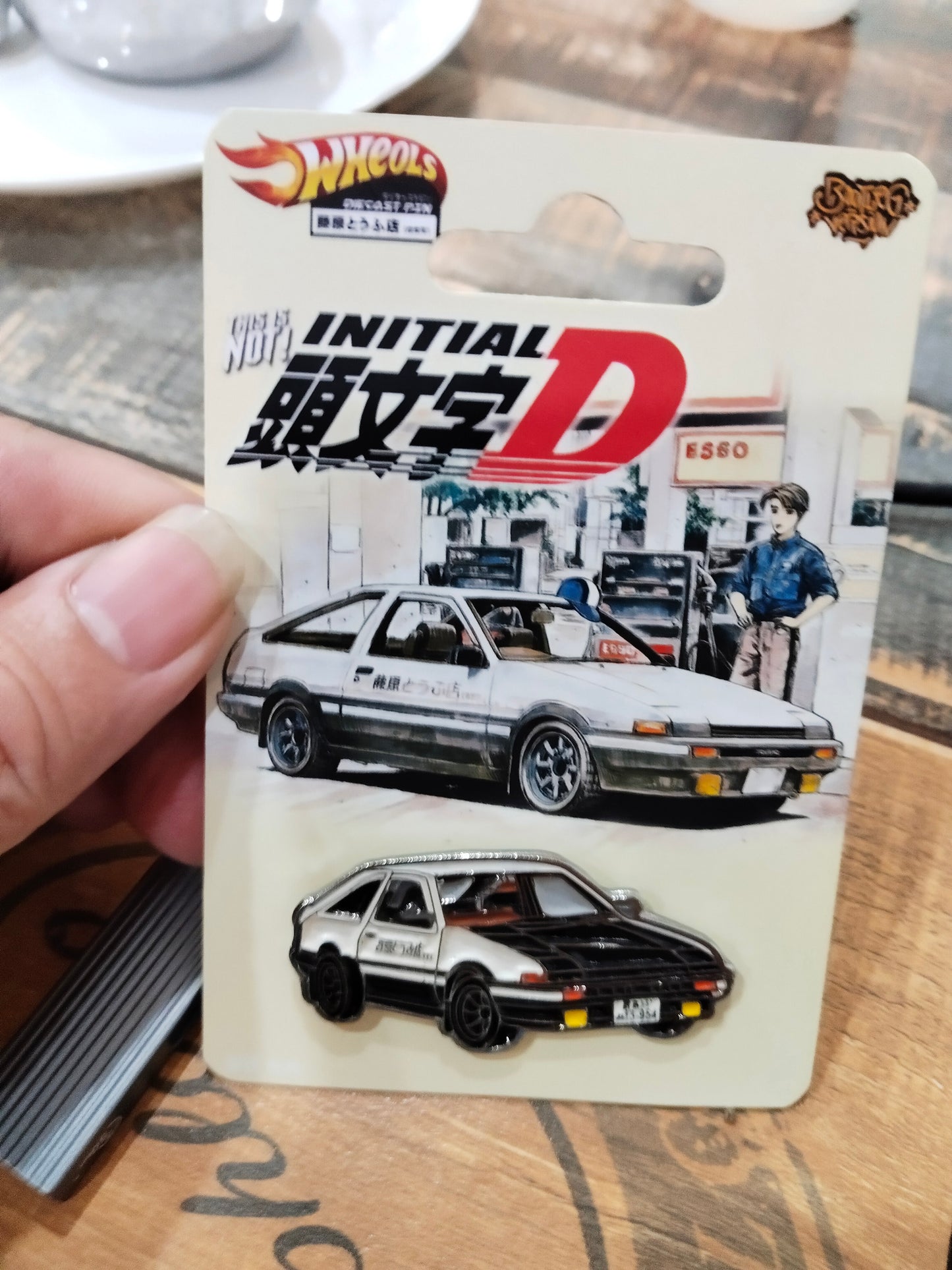 Diecast Pin Initial D Takumi Toyota Trueno Ae86 Hachiroku Classic Style