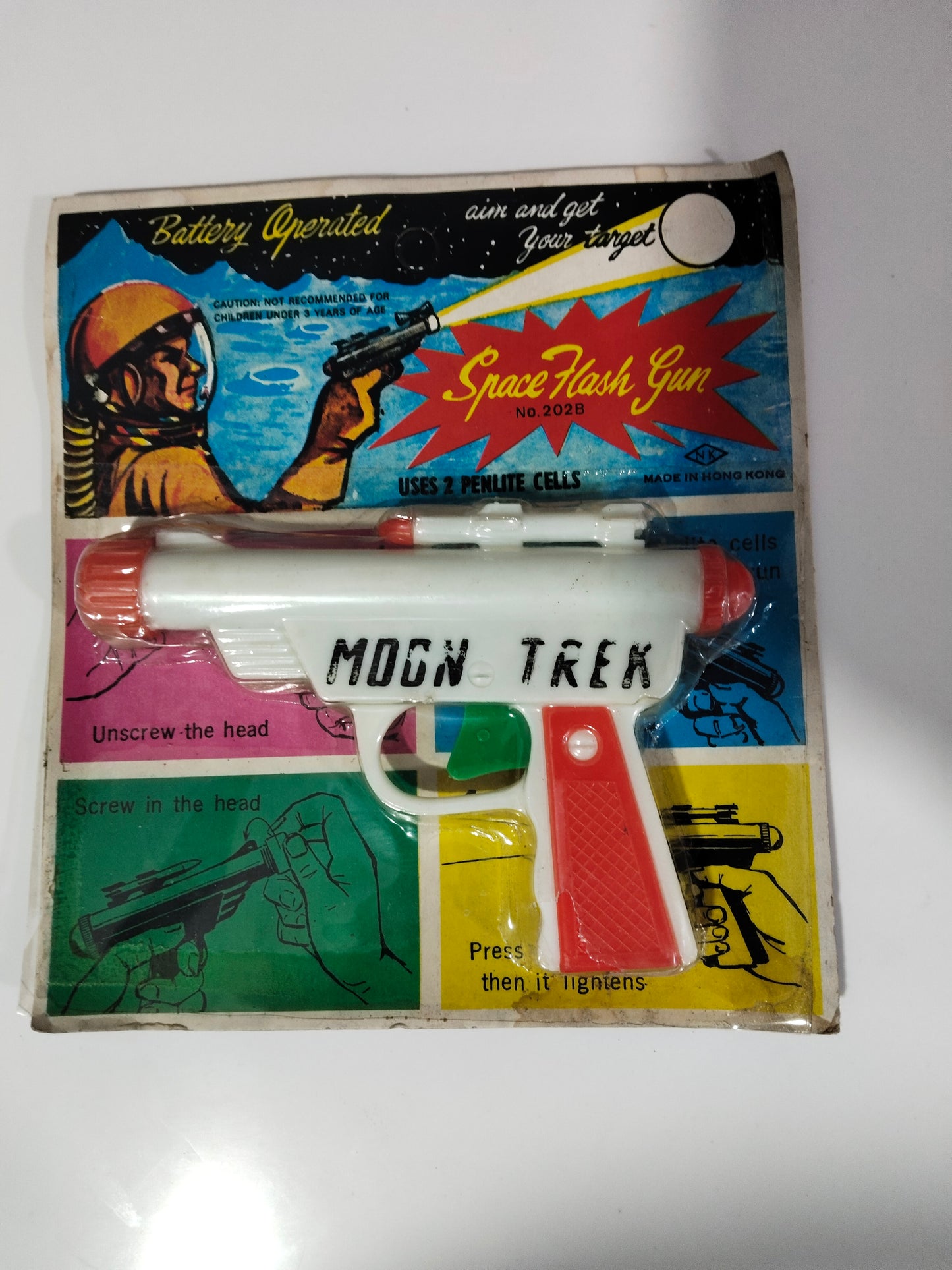 Vintage Bootleg Star Trek Flashlight Spock Space Flash Gun With Card Flashlight Toy